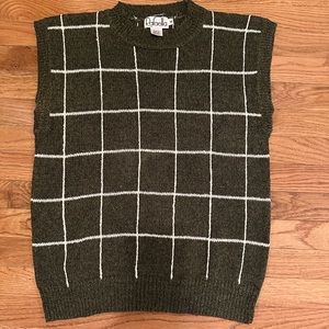 Rafaella women’s sweater vest. Green with white stripe design.